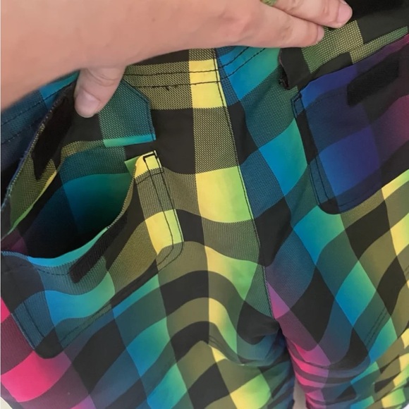 Falls Creek colorful snowpants - Picture 4 of 12